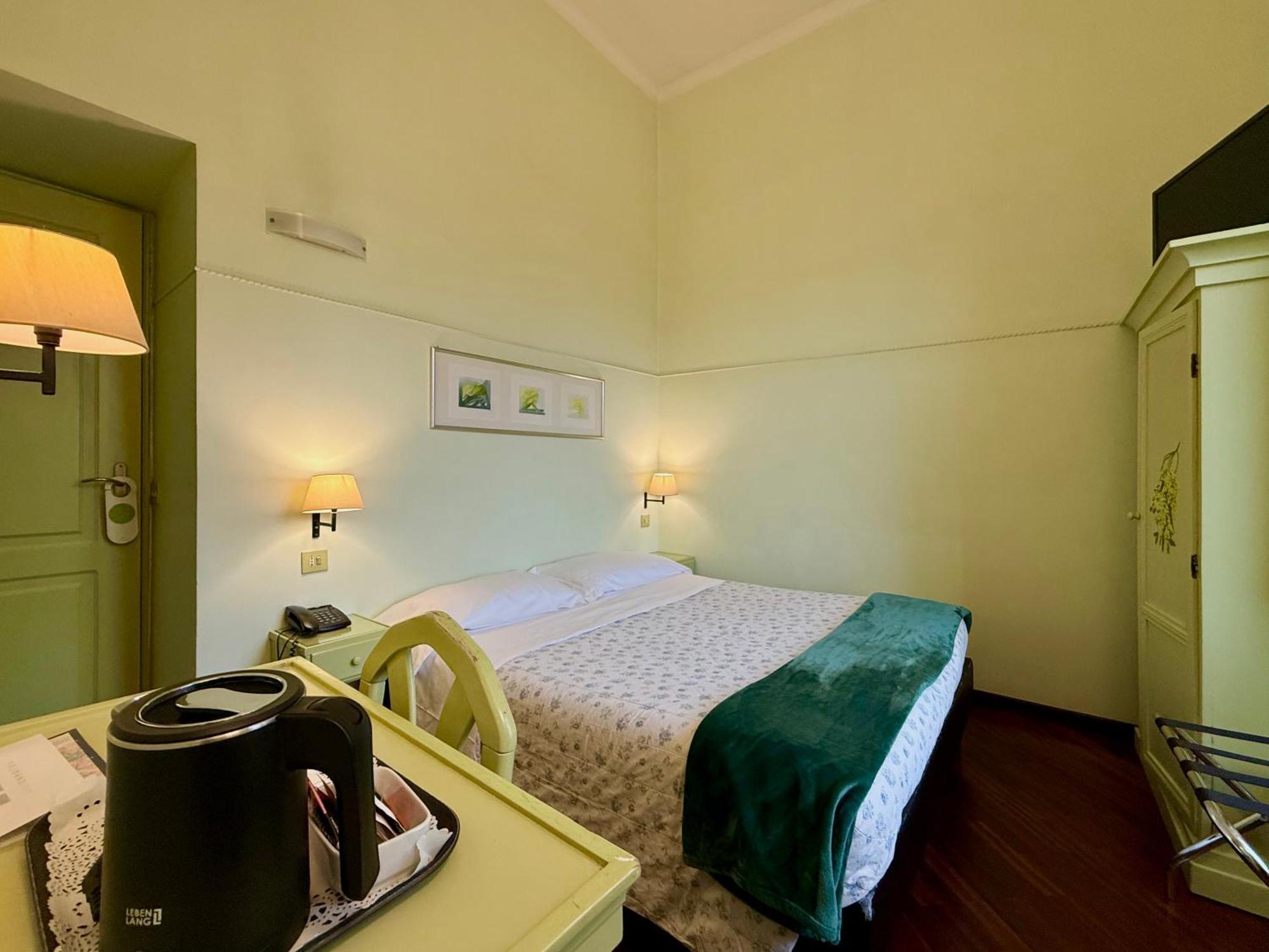 Lilium Boutique Hotel Рим Екстериор снимка