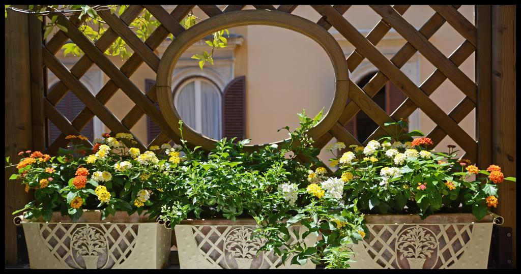 Lilium Boutique Hotel Рим Екстериор снимка